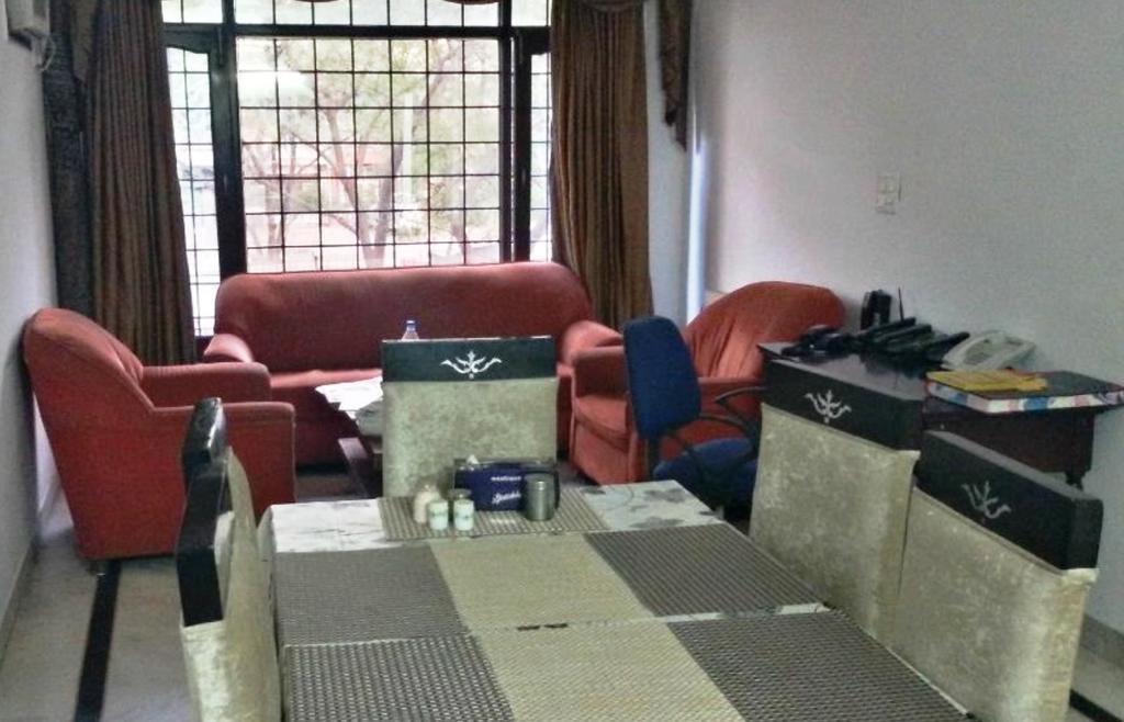 Hotel Jmd Residency Nuova Delhi Esterno foto